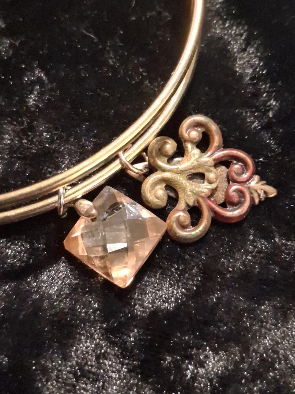 Gold-Tone Boho Charm Bangle Bracelet in Amber and Brown Expandable